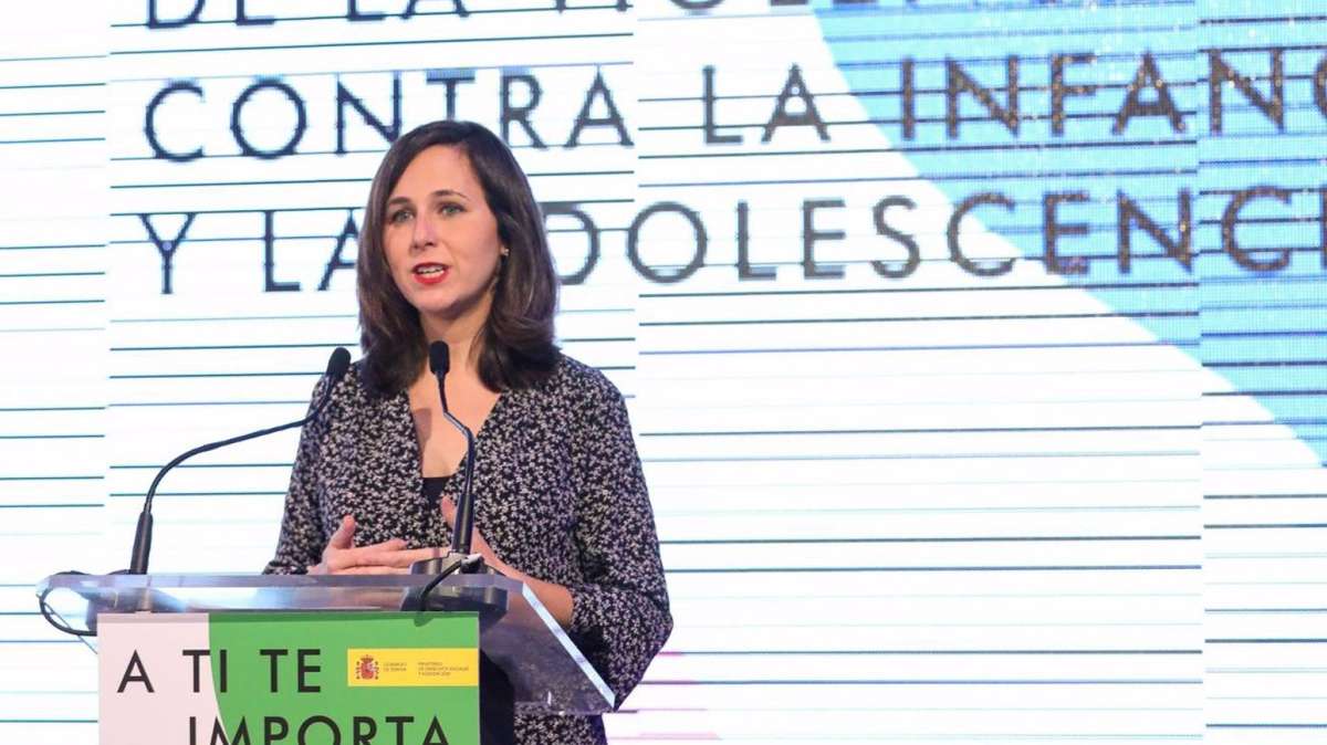 Belarra señala también al PSOE por los "constantes retrasos" de la Ley de Familias