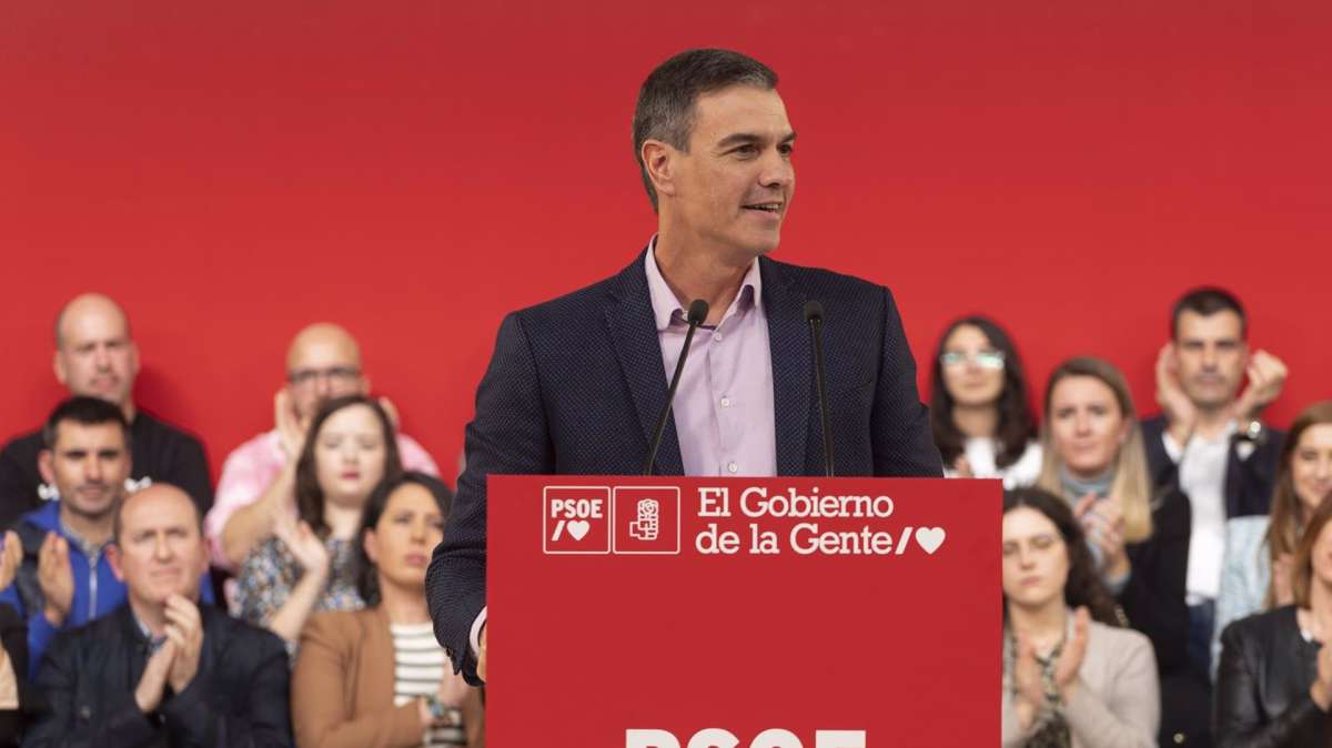Sánchez arremete contra el liderazgo de Feijóo: “En el PP sigue mandando la derecha económica y mediática”
