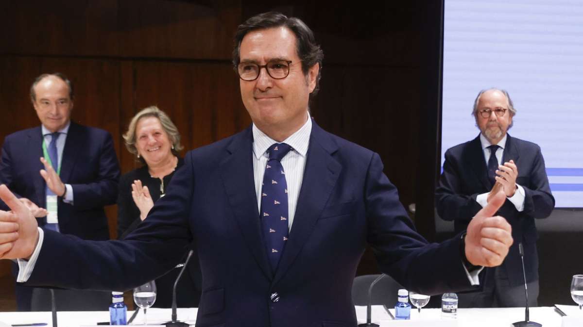Antonio Garamendi tras ganar las elecciones a la presidencia de la patronal CEOE.