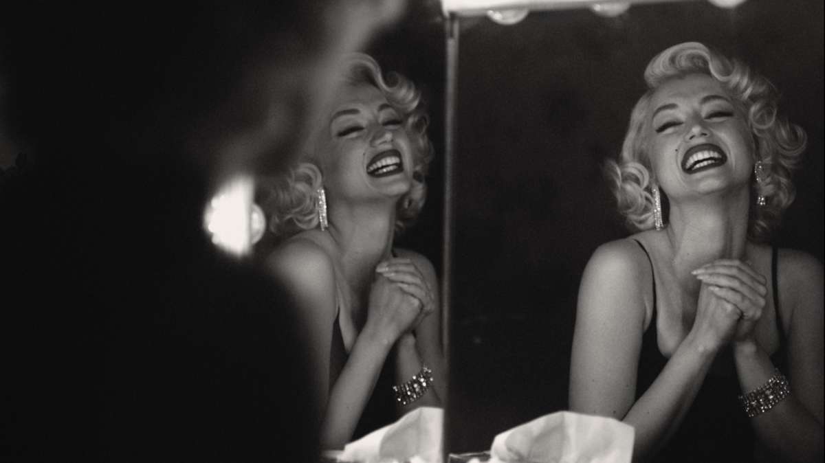 Fotograma de Blonde con Ana de Armas en el papel de Marilyn Monroe