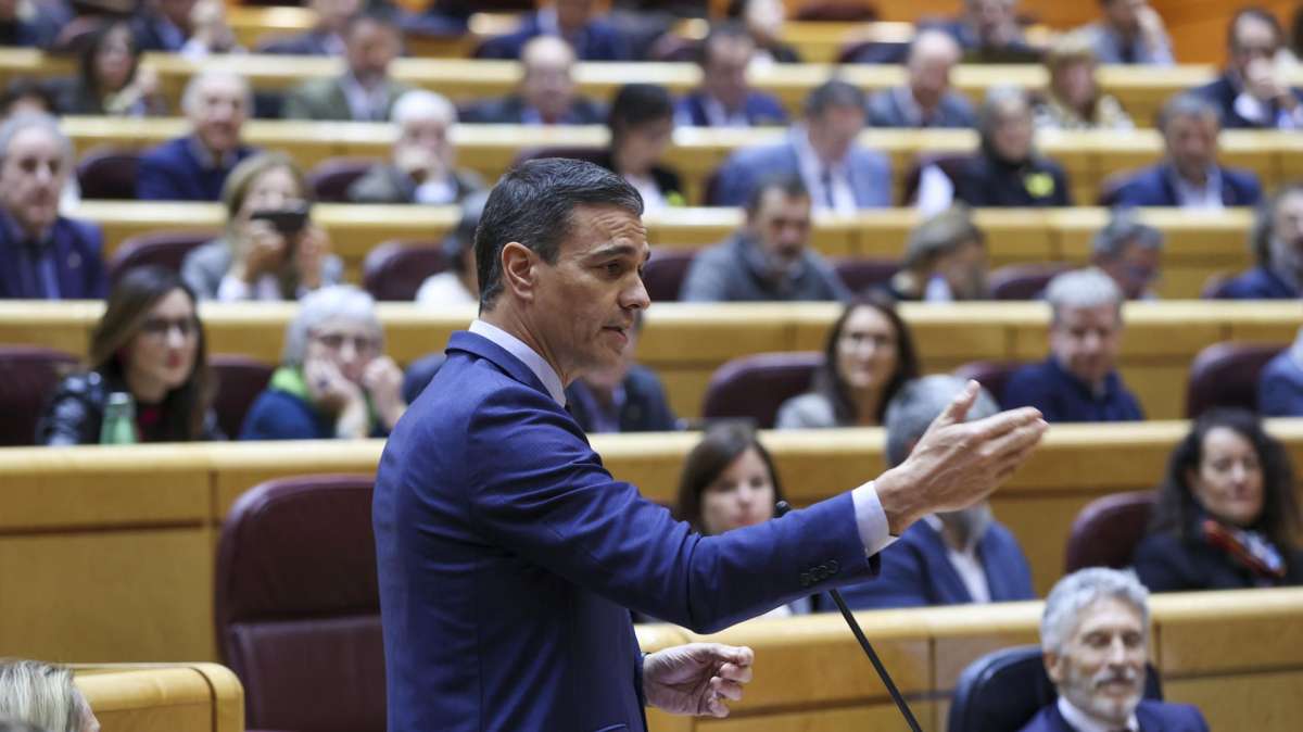 El presidente del Gobierno, Pedro Sánchez interviene en el pleno del Senado