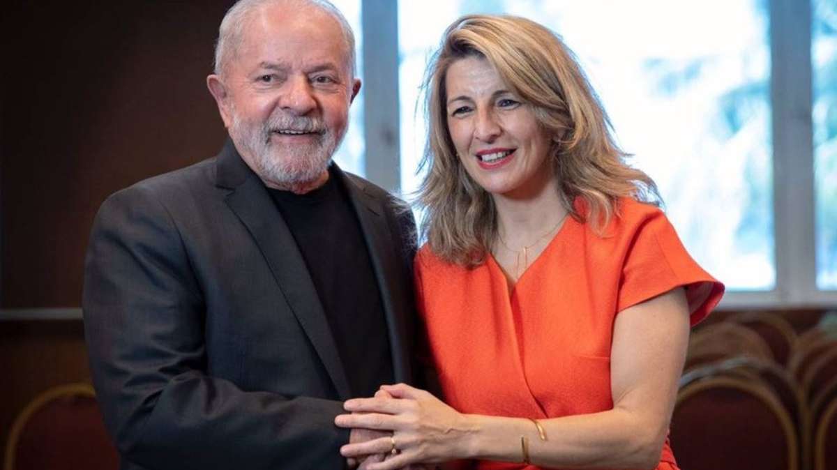 Yolanda Díaz acude a la toma de posesión de Lula junto al rey Felipe VI
