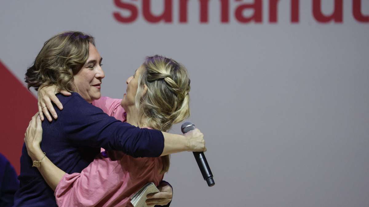 Ada Colau y Yolanda Diaz en un acto de Sumar en Cataluña