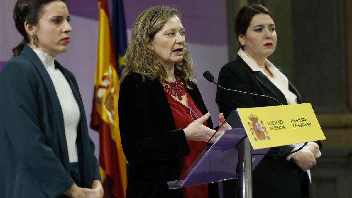 Sánchez busca romper con Podemos