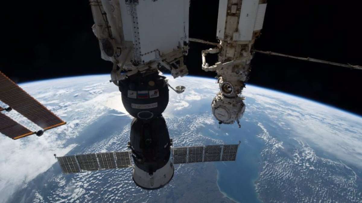 Rusia lanzará una misión de rescate para salvar a sus astronautas atrapados en el espacio