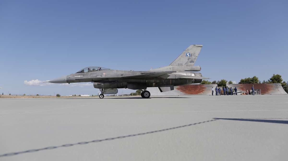 Ucrania presiona ahora a sus socios para que le envíen aviones de combate F-16
