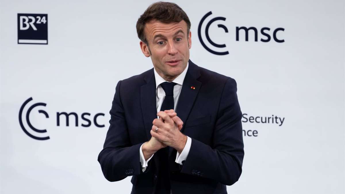 Macron llama a Europa a "invertir masivamente" en defensa para anticiparse a posibles amenazas