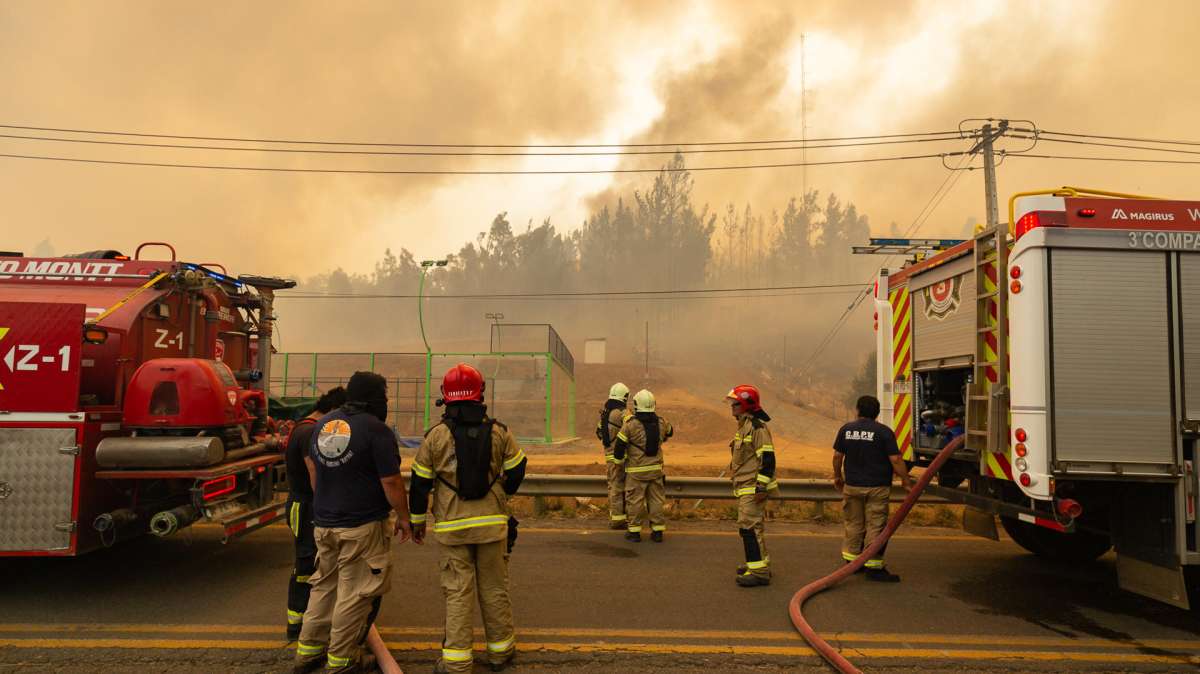 España envía a la UME a luchar contra los incendios en Chile