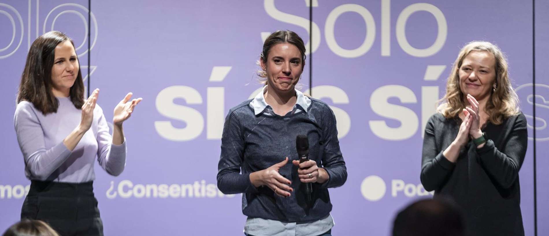 La secretaria de Acción de Gobierno de Podemos y ministra de Igualdad, Irene Montero, interviene durante el acto '¿Consentiste o no? Solo sí es sí'.