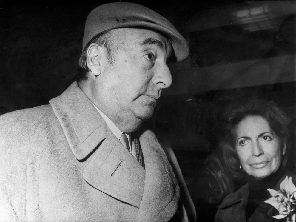 Pablo Neruda y su mujer, Matilde Urrutia. 