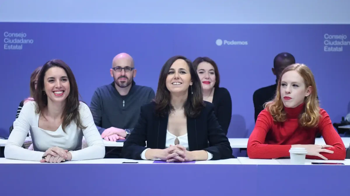 Irene Montero, Ione Belarra y Lilith Vestrynge en el Consejo Estatal de Podemos.