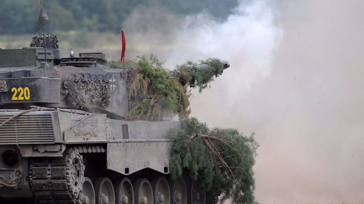 España entrega veinte blindados TOA M-113 y al menos cuatro Leopard a Ucrania