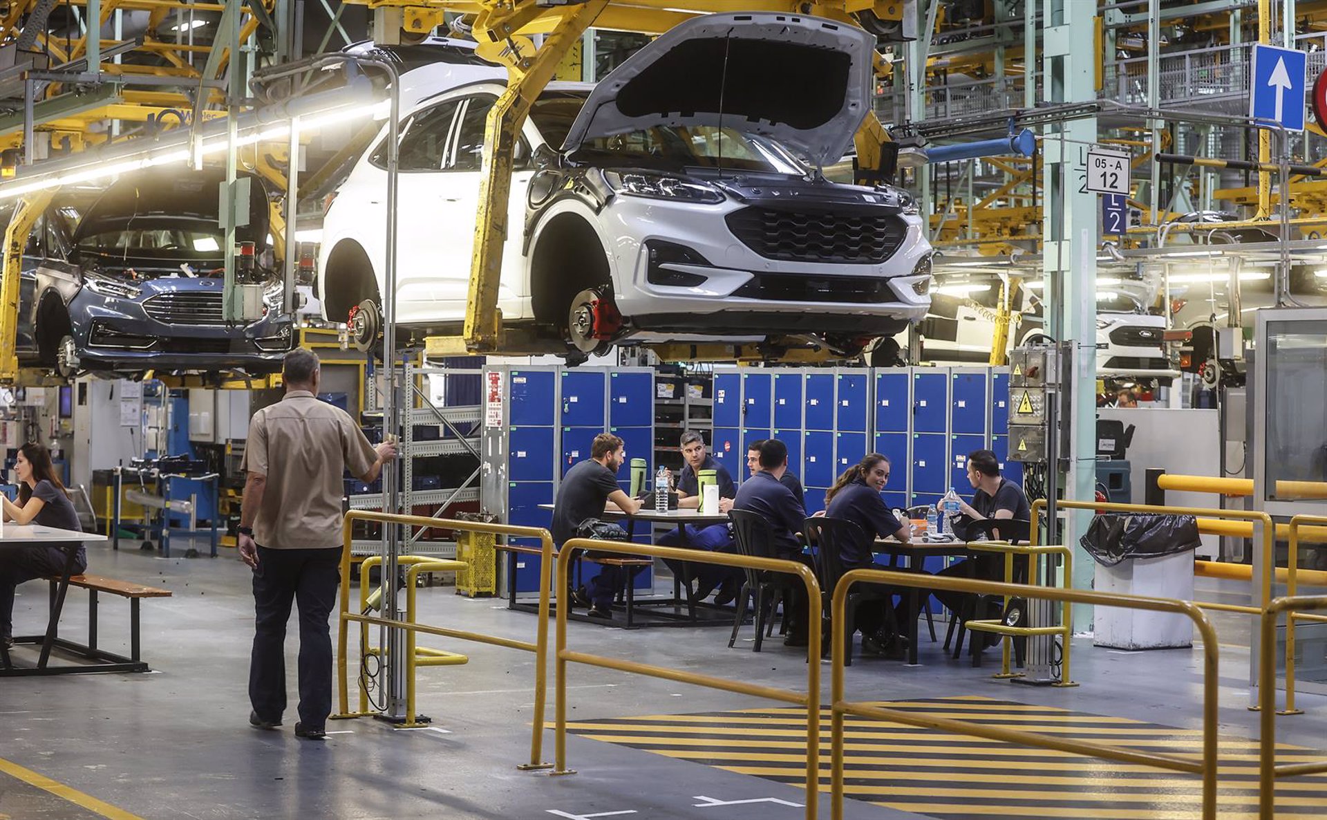 Un vehículo en la fábrica de Ford en Almussafes, a 24 de octubre de 2022