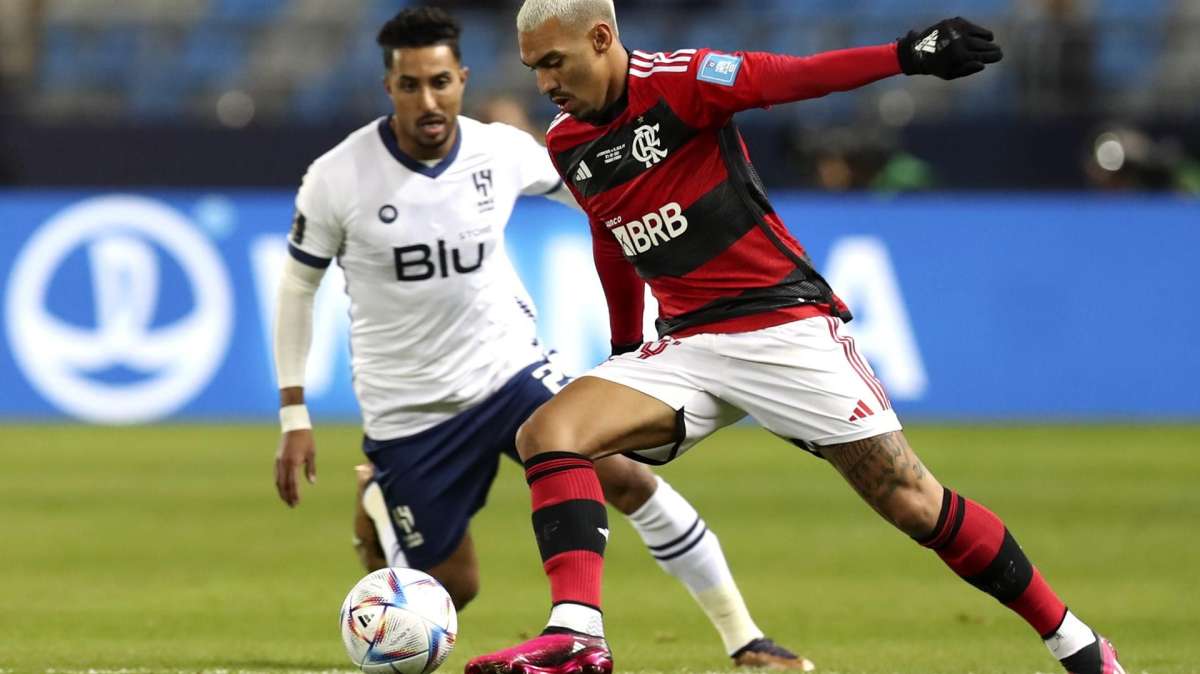 El Al Hilal saudí sorprende al Flamengo (2-3) y espera rival en la final