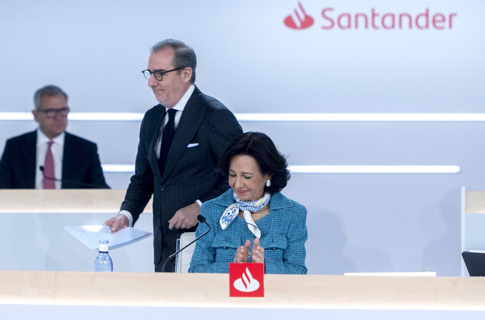 El consejero delegado del Banco Santander, Héctor Grisi, y la presidenta del Banco Santander, Ana Botín.