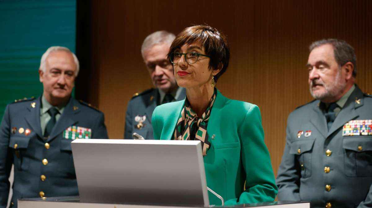 María Gámez dimite como directora de la Guardia Civil tras ser imputado su marido por corrupción