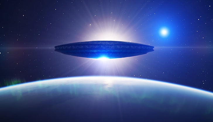 El Pentágono sugiere en un informe que naves nodrizas extraterrestres podrían estar espiando a la Tierra