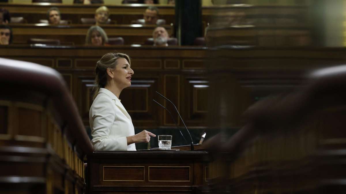 La vicepresidenta segunda y ministra de Trabajo y Economía Social, Yolanda Díaz, durante su intervención en el debate de la moción de censura de Vox.