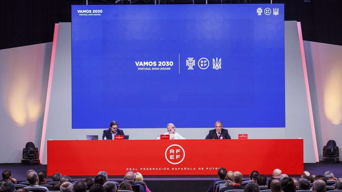 La Ciudad del Fútbol durante una reunión de trabajo con las aspirantes españolas a ser sede de la candidatura para el Mundial de 2030