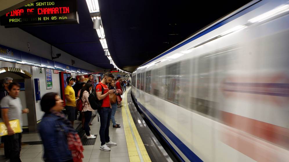 Abusa de varias mujeres, una de ellas menor, en Metro de Madrid