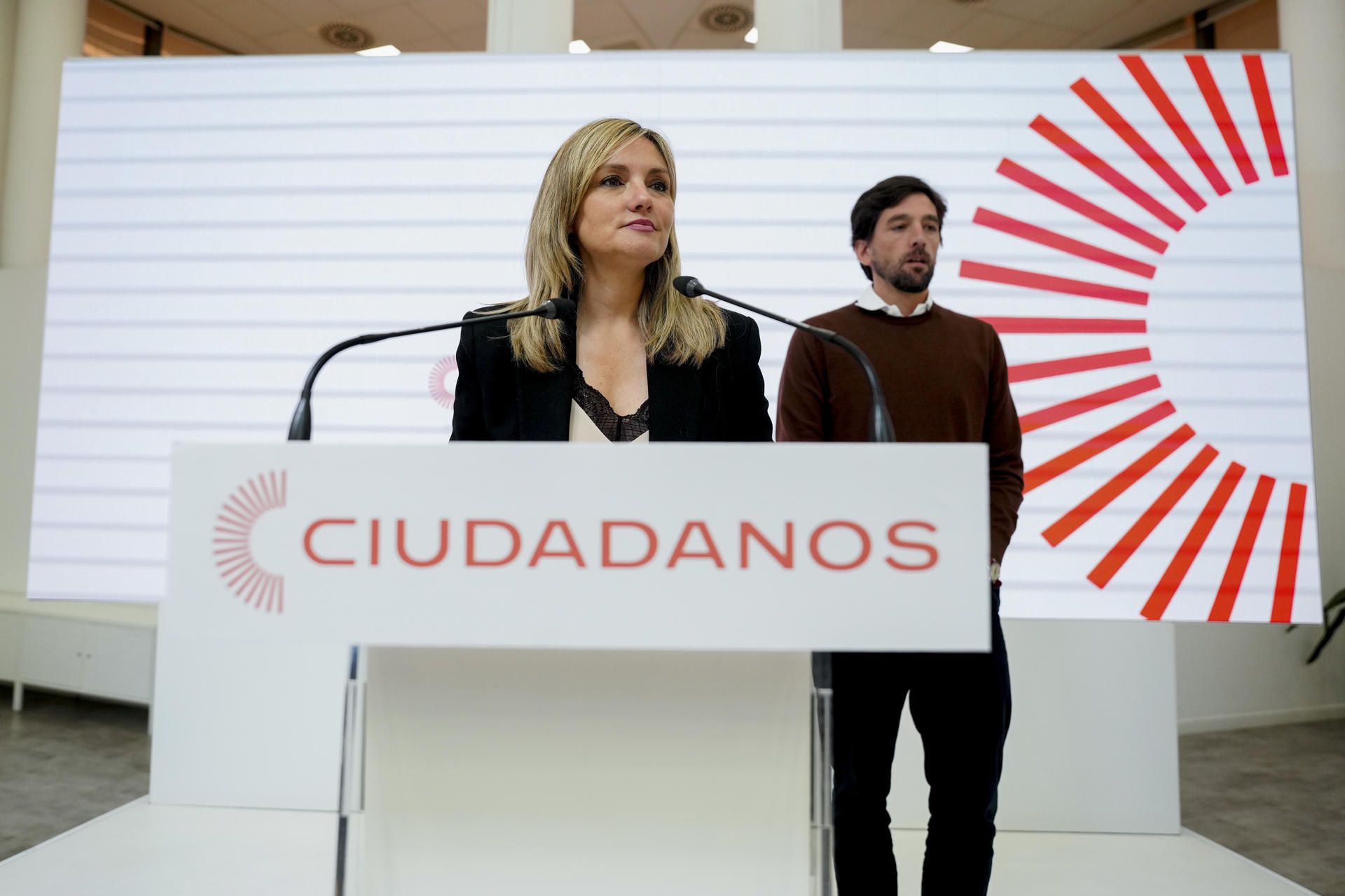 La líder de Ciudadanos, Patricia Guasp,y el secretario general del partido, Adrián Vázquez, este lunes.