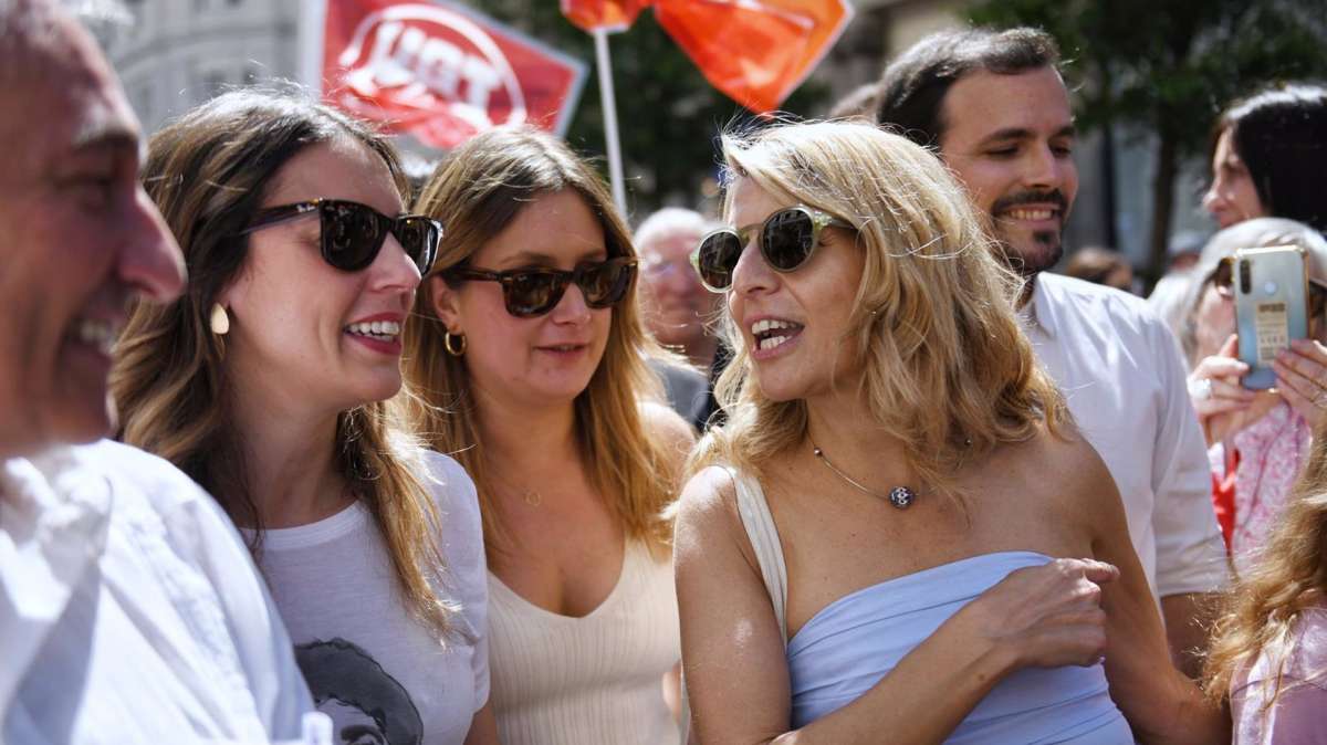 La ministra de Igualdad, Irene Montero, la candidata a la Comunidad de Madrid, Alejandra Jacinto, y la vicepresidenta segunda, Yolanda Díaz, durante el 1 de mayo.
