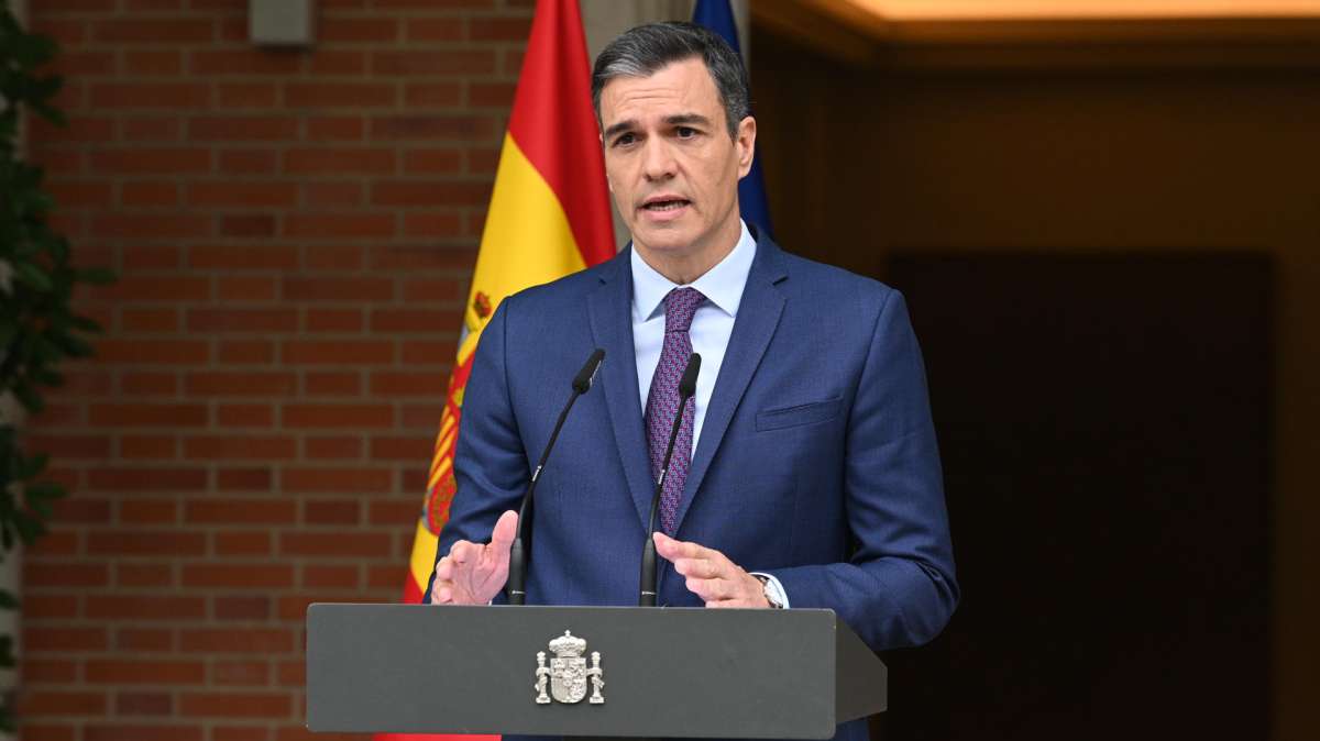 Sánchez adelanta elecciones por temor a una rebelión en el PSOE