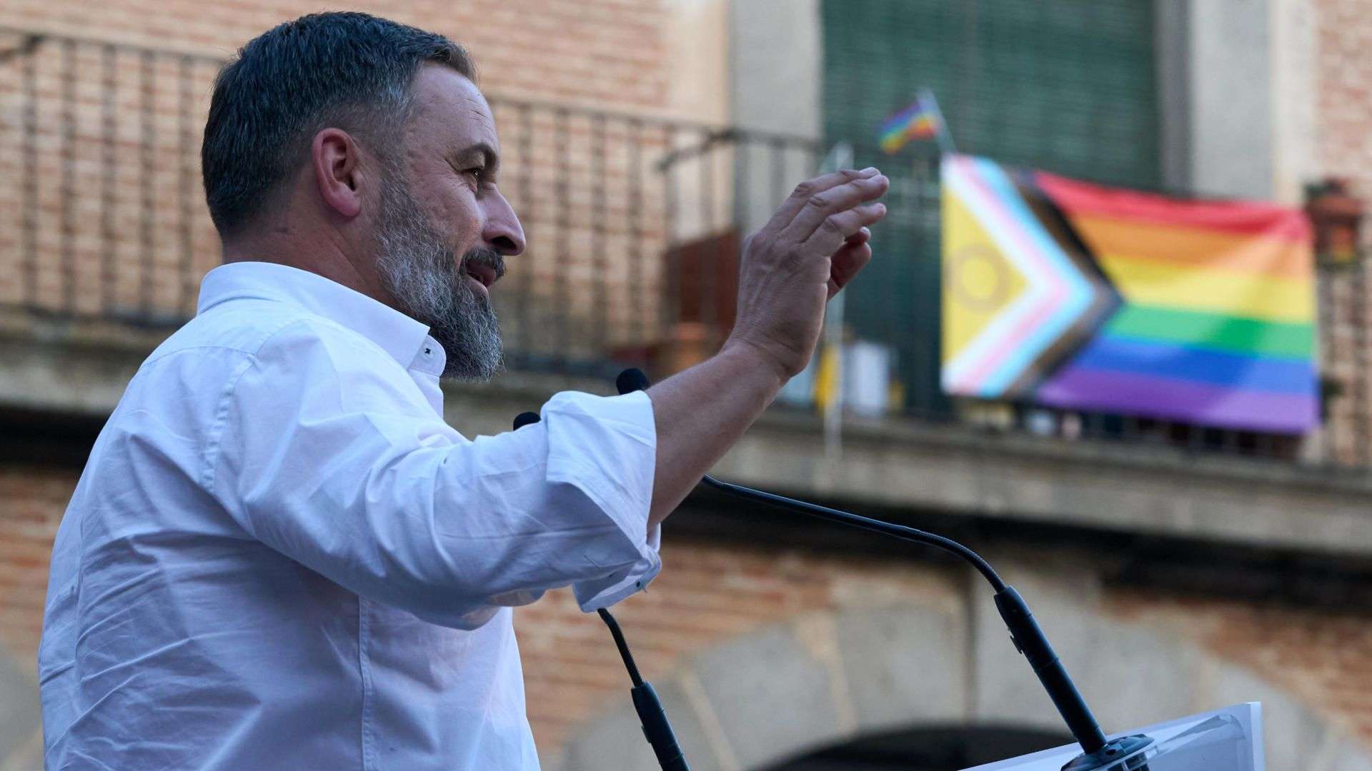 El presidente de Vox y candidato a la presidencia del Gobierno por esta formación, Santiago Abascal, durante un acto de precampaña electoral en Ávila.