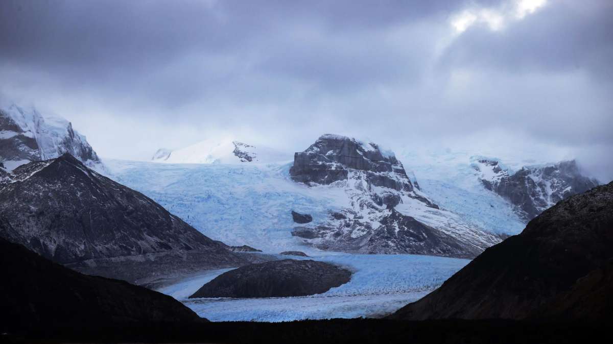 Fotografía del glaciar Italia el 12 de mayo de 2023, en el parque nacional Alberto de Agostini, en Tierra del Fuego (Chile).
