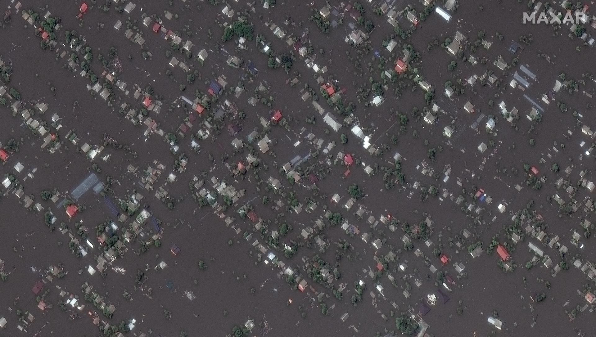 Fotos satelitales de las secuelas del colapso de la presa de Ucrania.