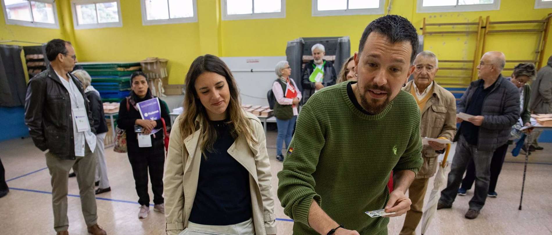 Pablo Iglesias e Irene Montero ejerciendo su derecho al voto en las pasadas elecciones del 28M.