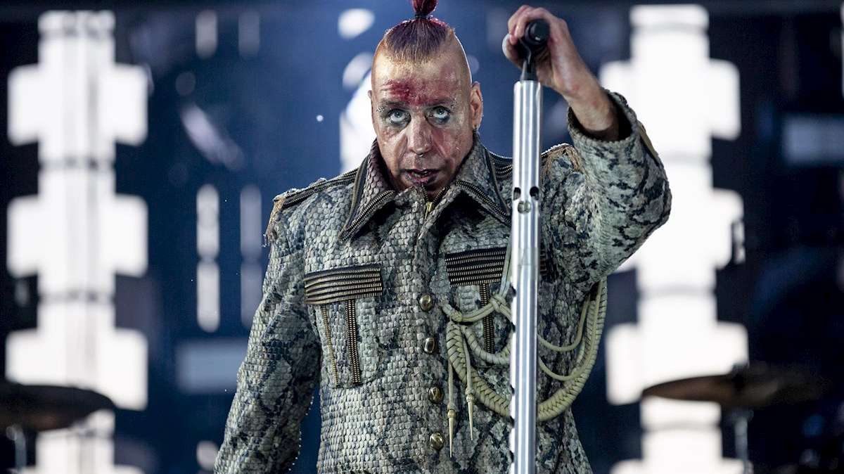 El cantante y líder del grupo alemán de rock Rammstein, Till Lindemann.