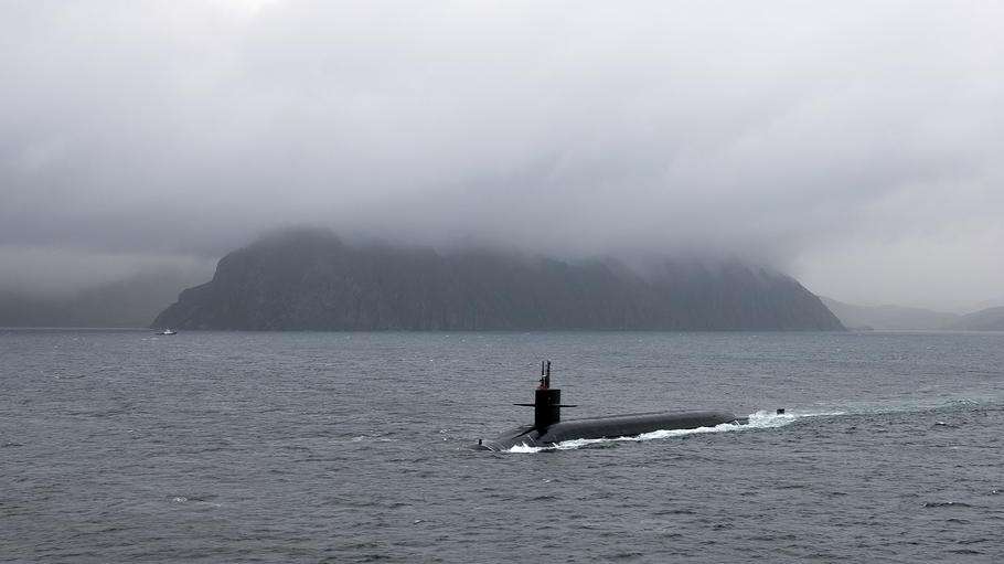 Tensión por la llegada de un submarino estadounidense con armas nucleares a Corea del Sur