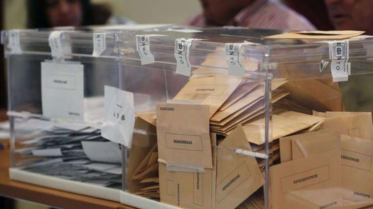 Urnas electorales dispuestas para los comicios del 23 de julio de 2023.