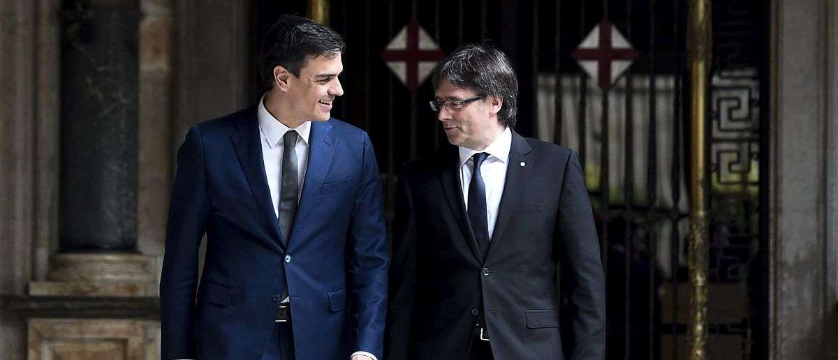 Puigdemont declarará la independencia y hundirá al PSOE