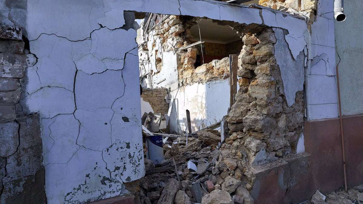 Ataques nocturnos rusos causan heridos y daños en cinco regiones de Ucrania