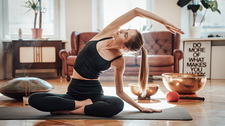 Cómo crear un espacio de yoga en tu hogar