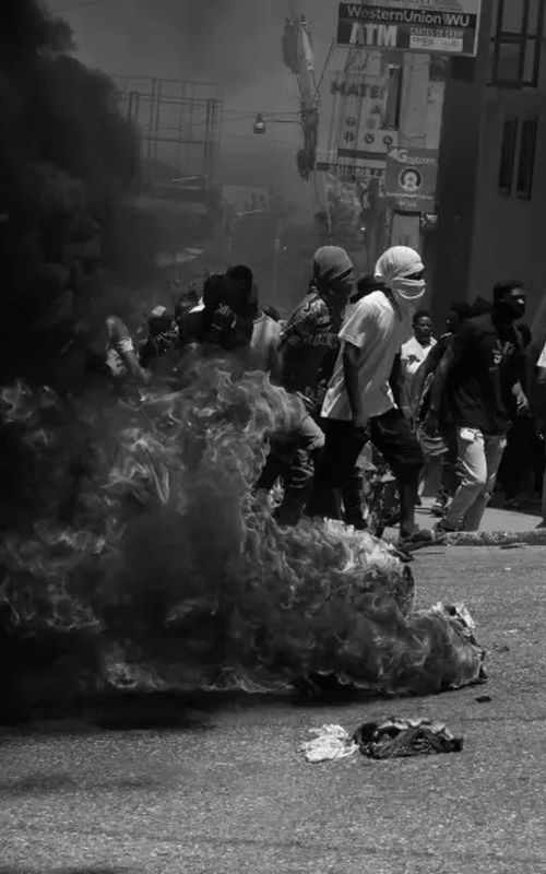 Haití, un país arrasado por las bandas: casi 4.000 muertos y 1.800 secuestros en 2023