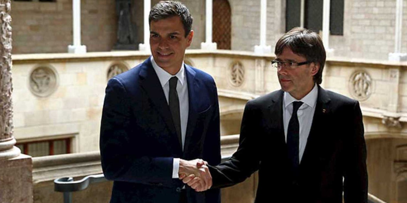 Sánchez y Puigdemont, en una imagen de 2016