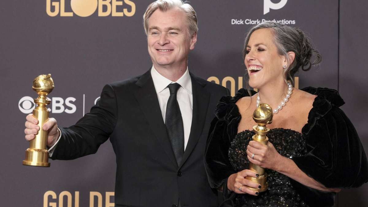 'Oppenheimer' de Christopher Nolan reina en unos Globos de Oro que castigan a 'Barbie'